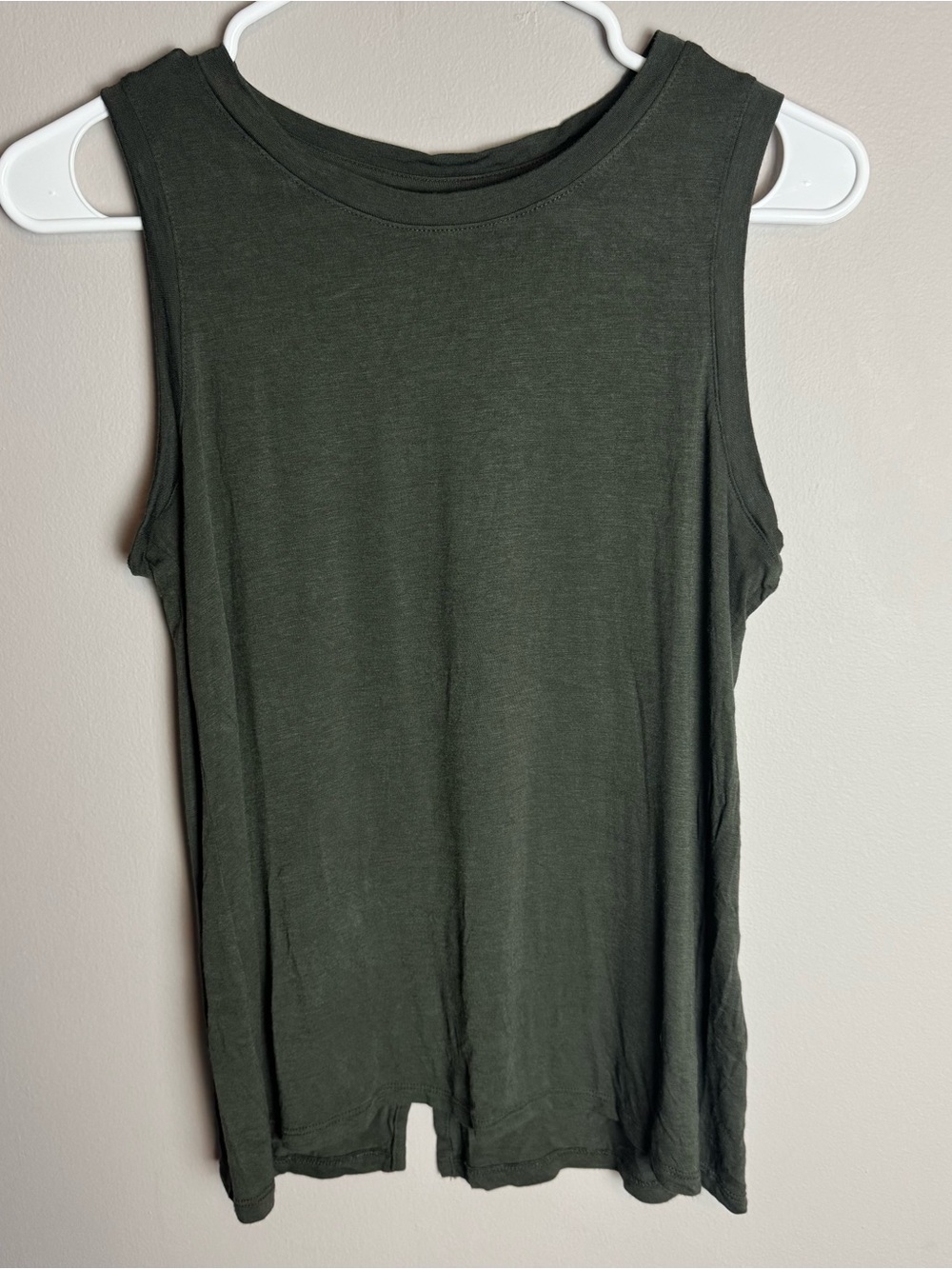 Halogen Dark Olive Green Sleeveless Tank Top